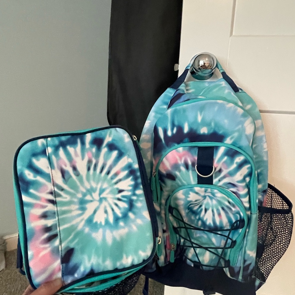 Pottery barn teen backpack and lunch box set